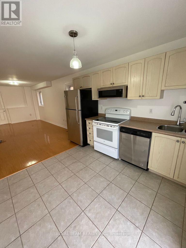 66 Canyon Gate Crescent, Vaughan, Ontario  L6A 0C2 - Photo 22 - N12850154