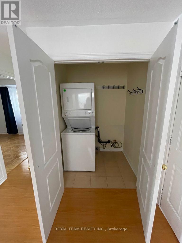 66 Canyon Gate Crescent, Vaughan, Ontario  L6A 0C2 - Photo 26 - N12850154