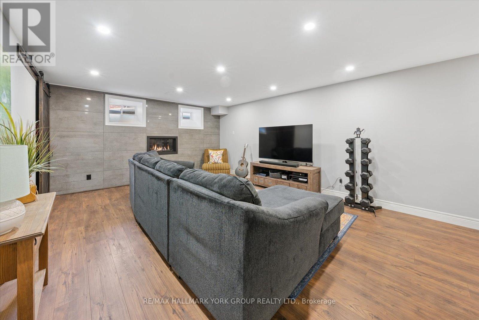 17 Carratuck Street, East Gwillimbury, Ontario  L9N 0S5 - Photo 37 - N12850156