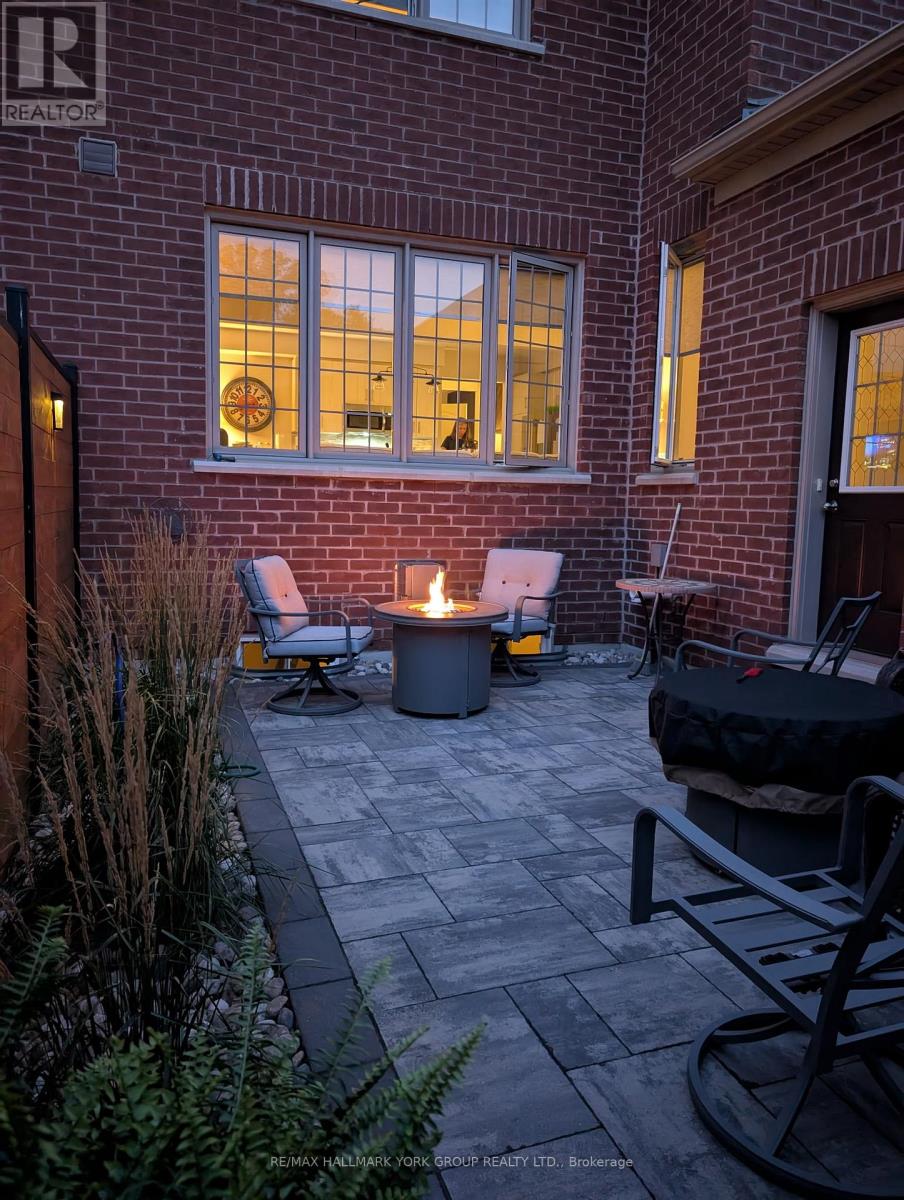 17 Carratuck Street, East Gwillimbury, Ontario  L9N 0S5 - Photo 43 - N12850156