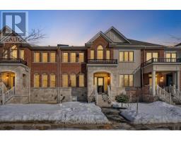 17 CARRATUCK STREET, East Gwillimbury, Ontario