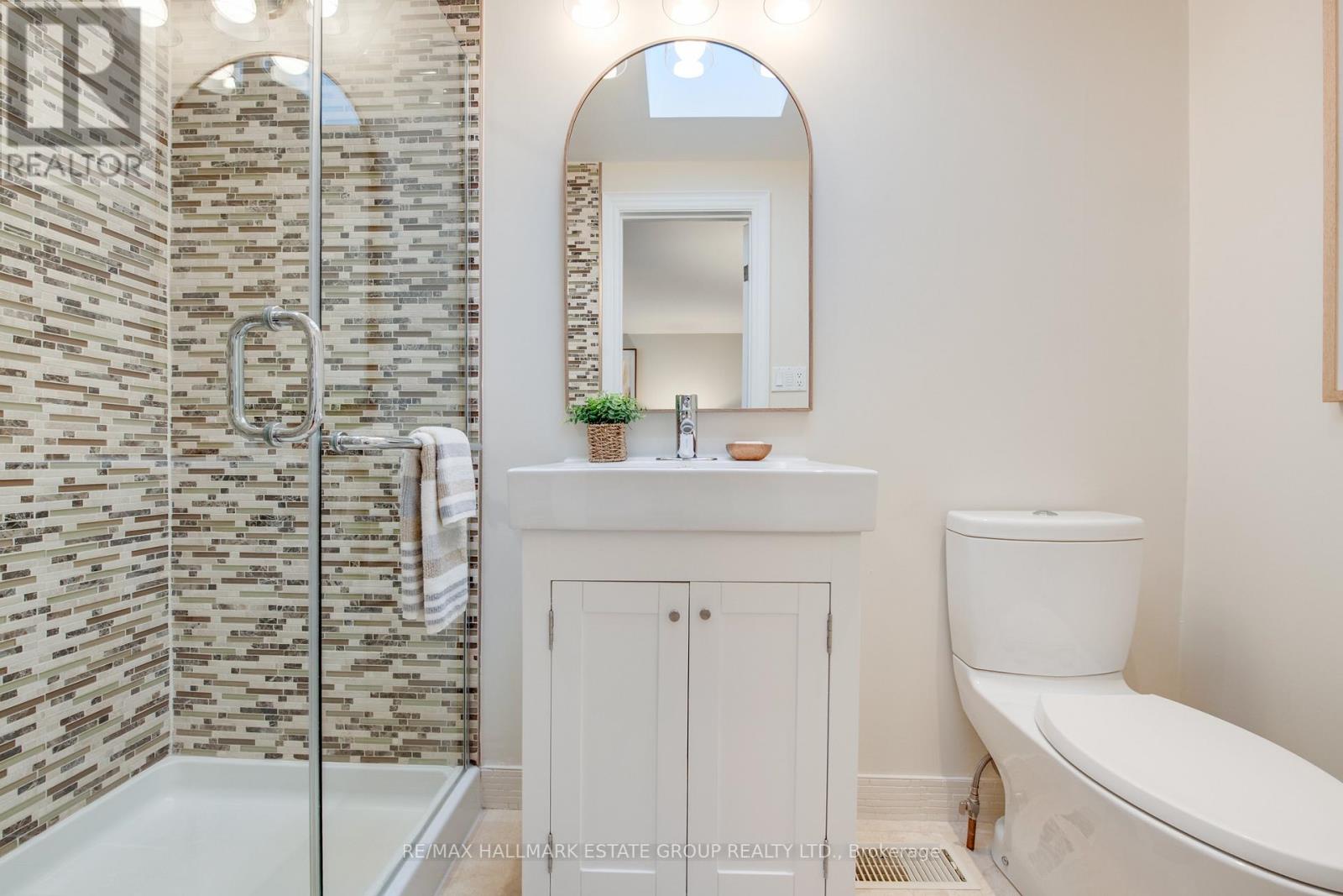 249 Beech Avenue, Toronto (The Beaches), Ontario  M4E 3J1 - Photo 28 - E12848588