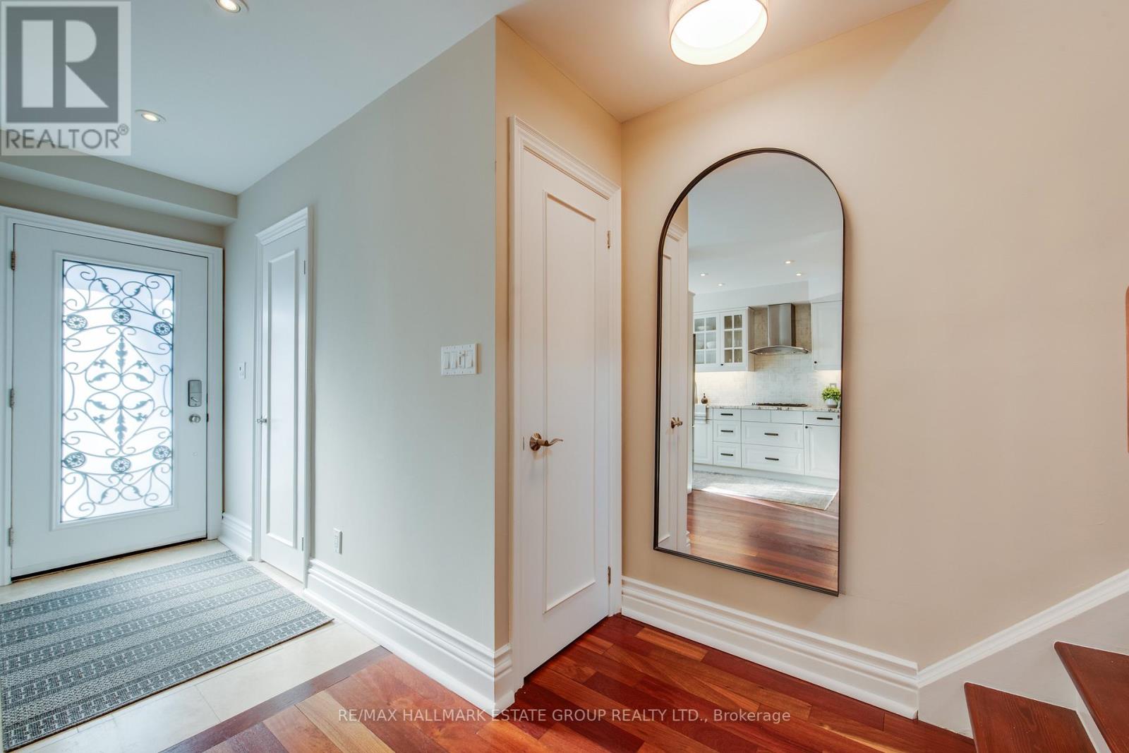 249 Beech Avenue, Toronto (The Beaches), Ontario  M4E 3J1 - Photo 4 - E12848588