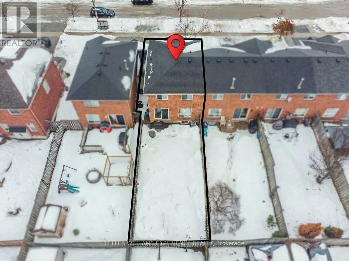 70 Weymouth Road, Barrie (Georgian Drive), Ontario  L4M 6R7 - Photo 3 - S12850118