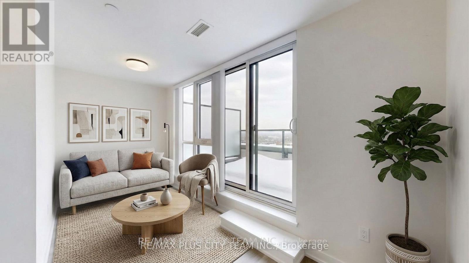 718 - 2300 St Clair Avenue, Toronto, Ontario  M6N 0B3 - Photo 23 - W12836212