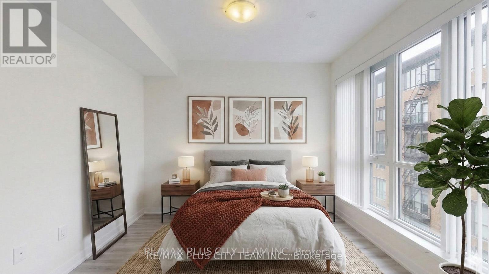 718 - 2300 St Clair Avenue, Toronto, Ontario  M6N 0B3 - Photo 18 - W12836212