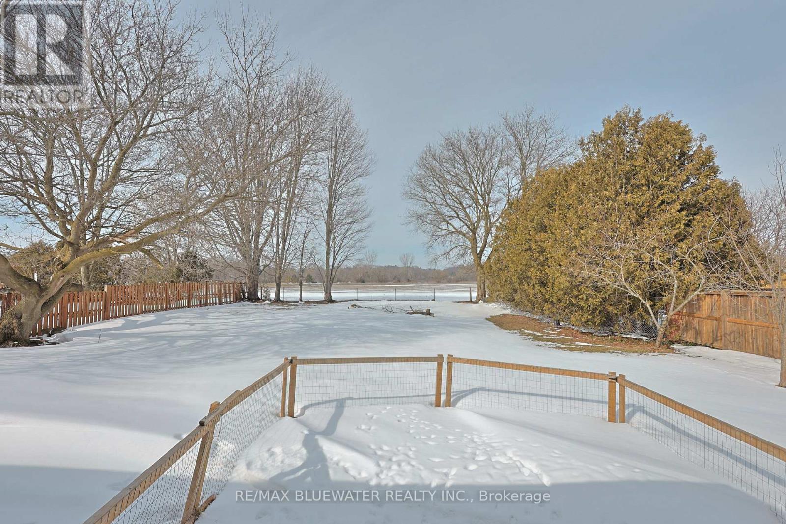 8296 Burwell Road, Lambton Shores, Ontario  N0M 1T0 - Photo 28 - X12844610