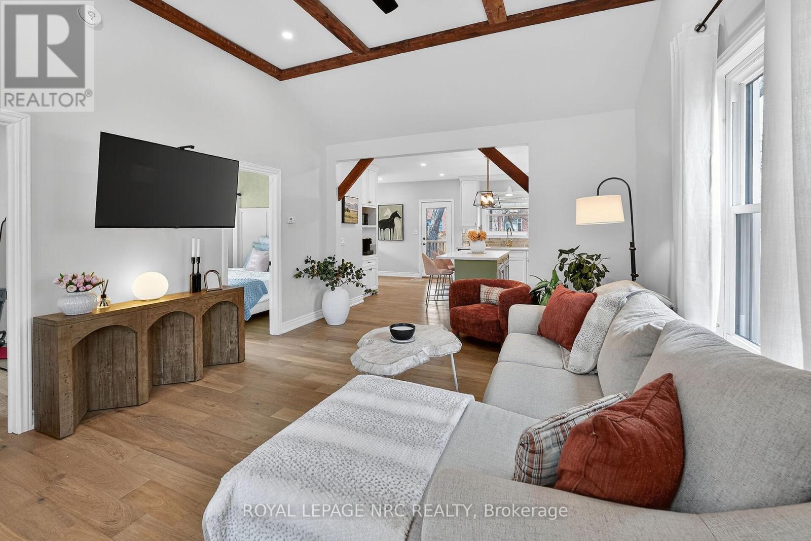 23 Rodman Street E, St. Catharines, Ontario  L2R 5C9 - Photo 6 - X12842724