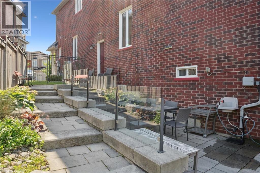 68 Westowanis Drive, Toronto, Ontario  M9W 0C2 - Photo 44 - 40808519