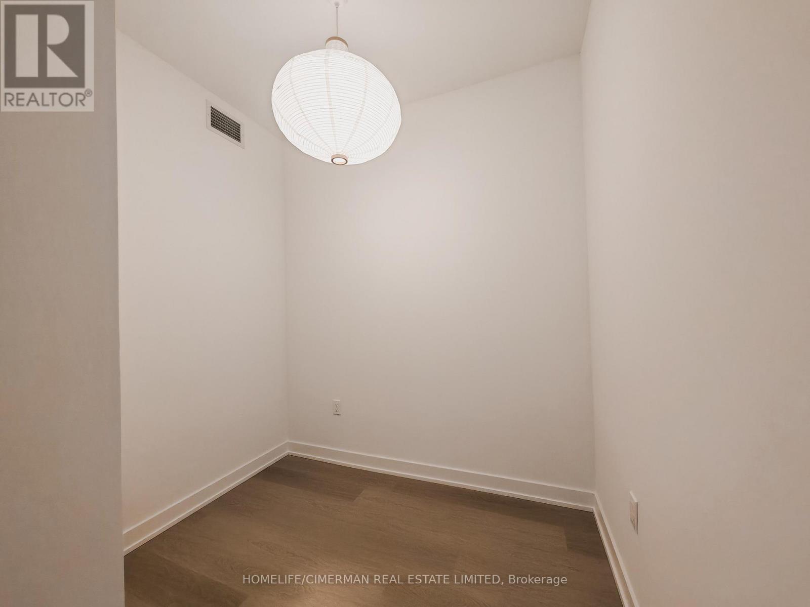 2309 - 448 Burnhamthorpe Road W, Mississauga, Ontario  L5B 0R4 - Photo 12 - W12849884