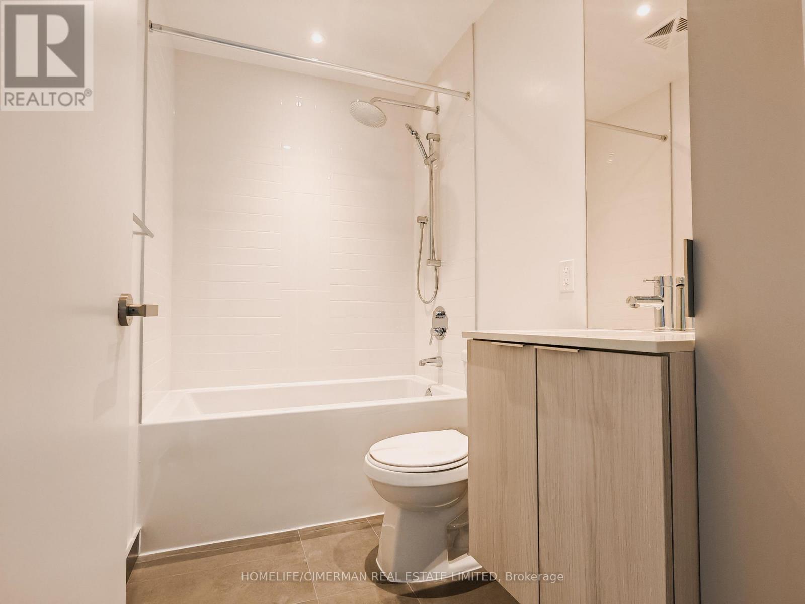 2309 - 448 Burnhamthorpe Road W, Mississauga, Ontario  L5B 0R4 - Photo 13 - W12849884