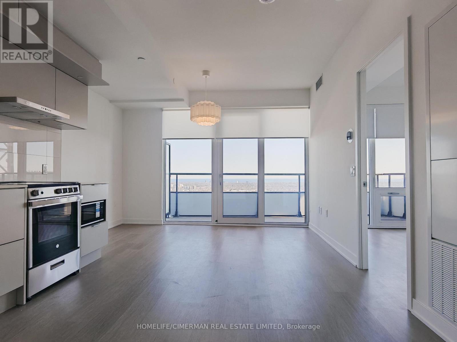 2309 - 448 Burnhamthorpe Road W, Mississauga, Ontario  L5B 0R4 - Photo 2 - W12849884