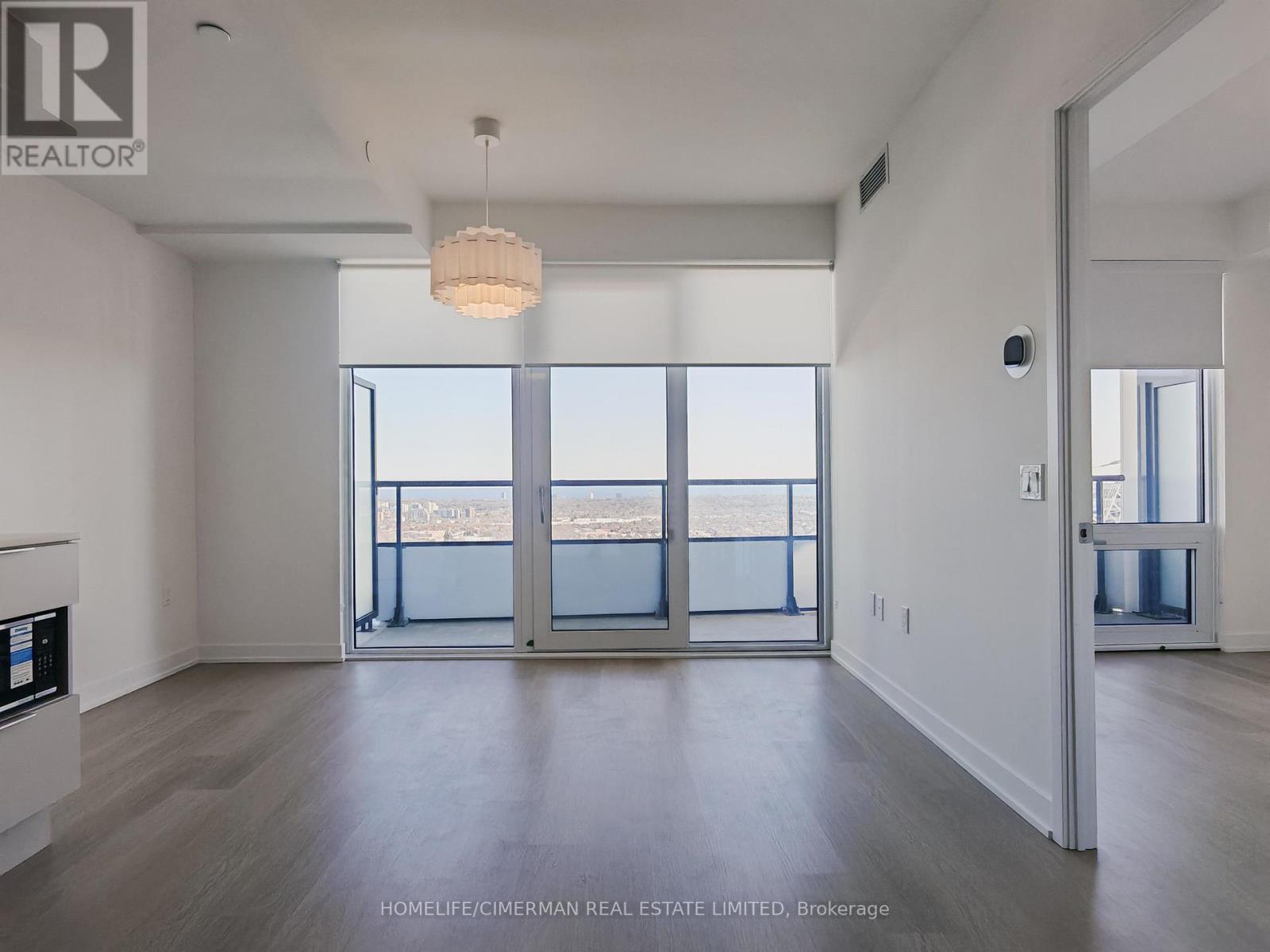 2309 - 448 Burnhamthorpe Road W, Mississauga, Ontario  L5B 0R4 - Photo 3 - W12849884