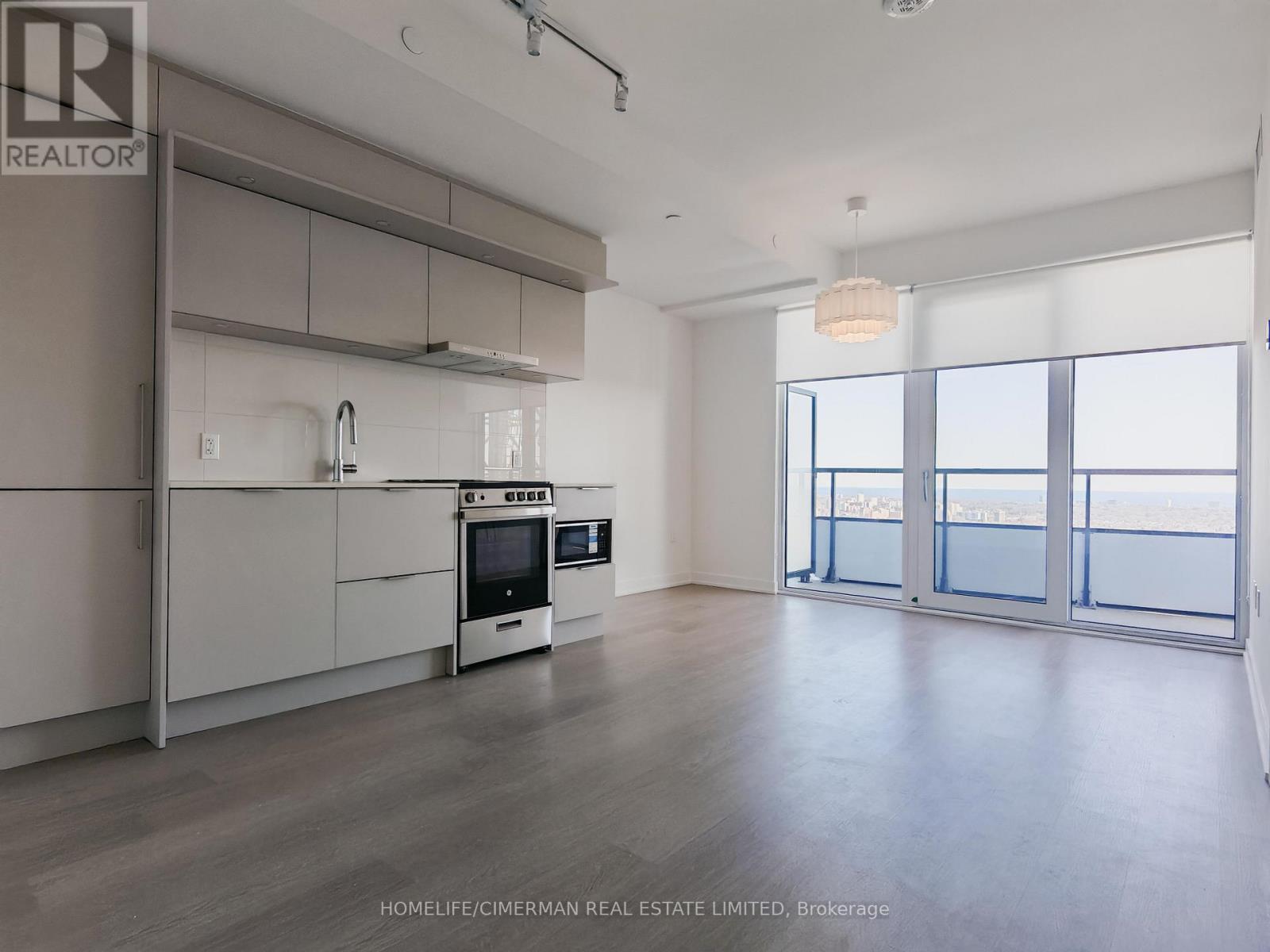 2309 - 448 Burnhamthorpe Road W, Mississauga, Ontario  L5B 0R4 - Photo 4 - W12849884