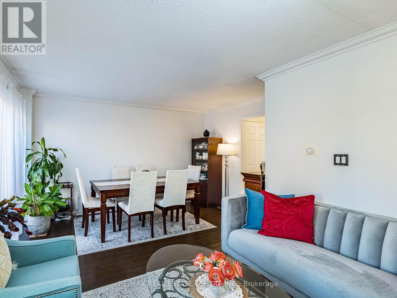 100 White Tail Crescent, Brampton, Ontario  L6Y 5B9 - Photo 18 - W12849928