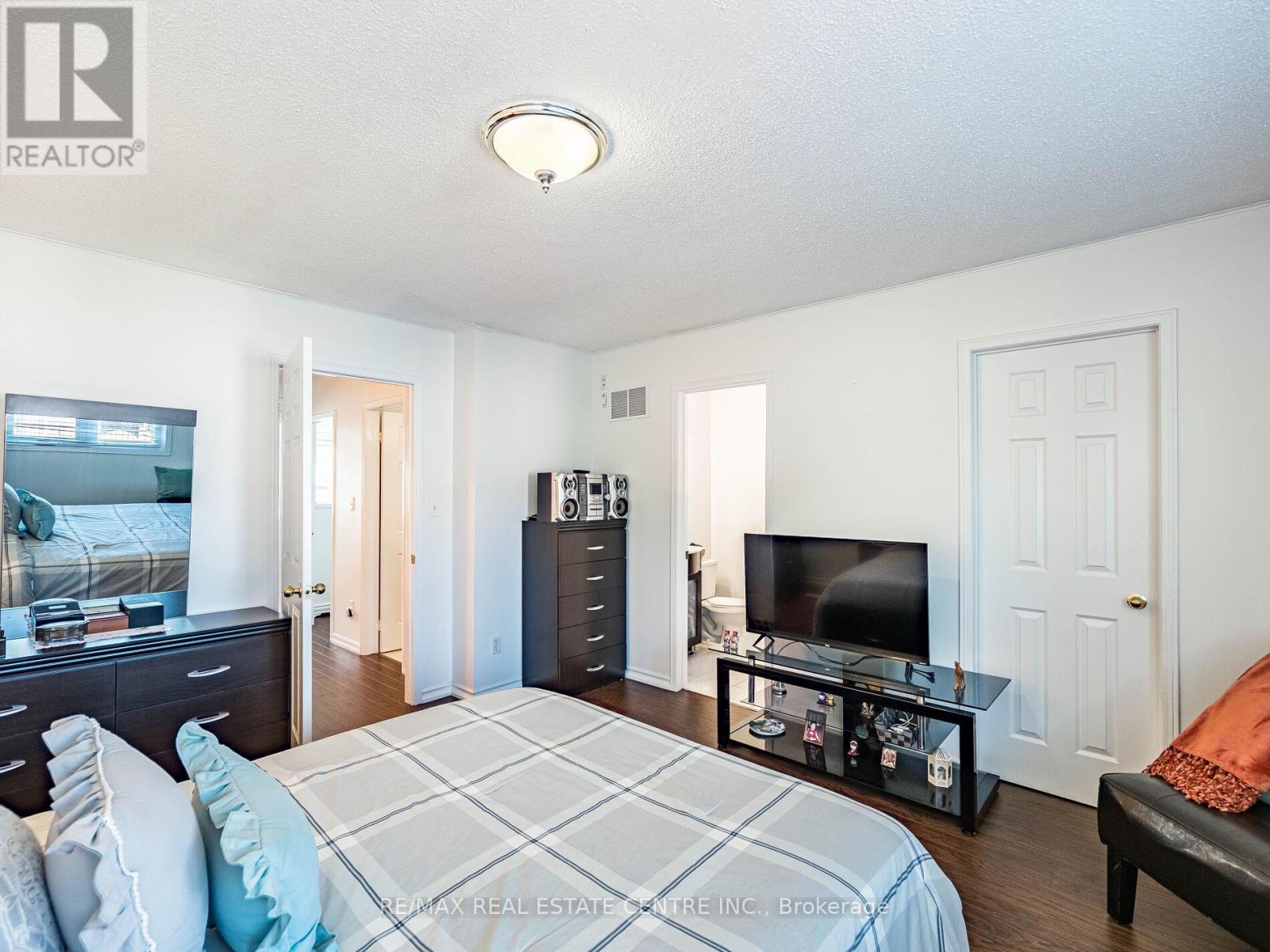 100 White Tail Crescent, Brampton, Ontario  L6Y 5B9 - Photo 23 - W12849928