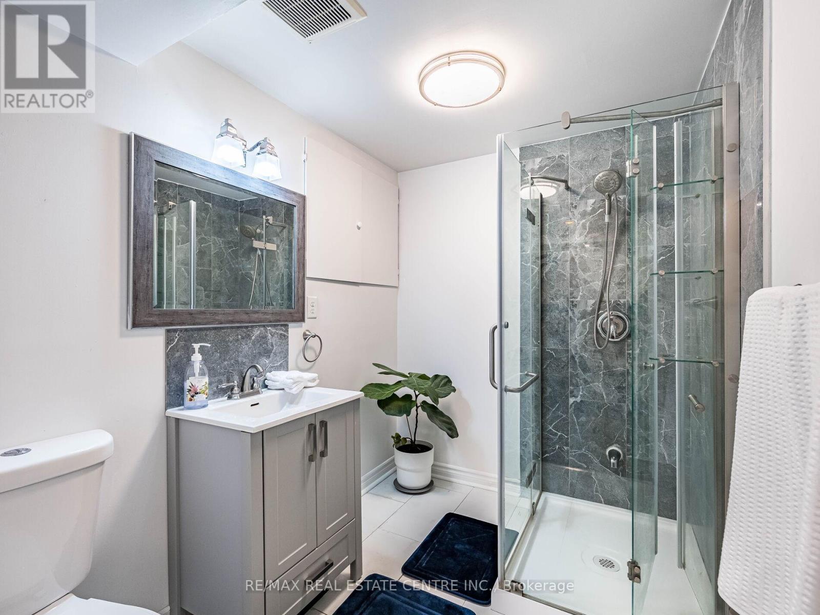 100 White Tail Crescent, Brampton, Ontario  L6Y 5B9 - Photo 39 - W12849928