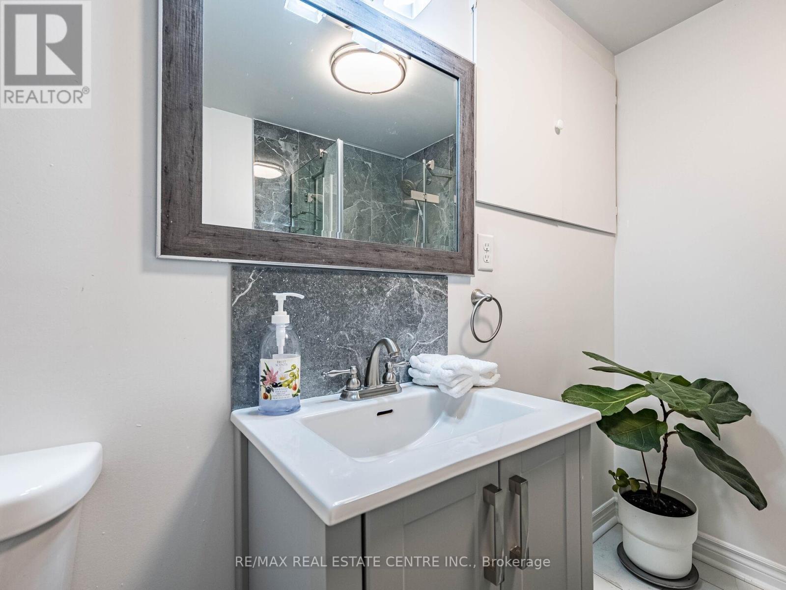 100 White Tail Crescent, Brampton, Ontario  L6Y 5B9 - Photo 40 - W12849928