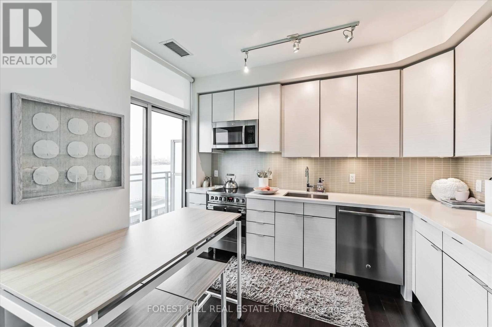 2408 - 33 Shore Breeze Drive, Toronto, Ontario  M8V 1A1 - Photo 9 - W12849930