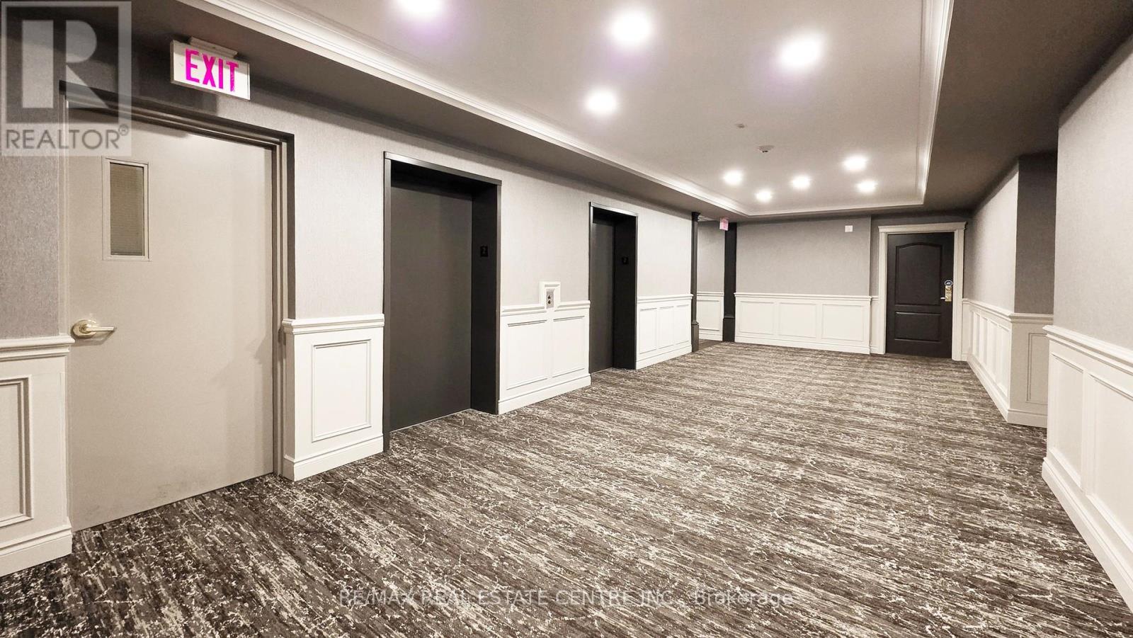 218 - 3351 Cawthra Road, Mississauga, Ontario  L5A 4N5 - Photo 20 - W12849944