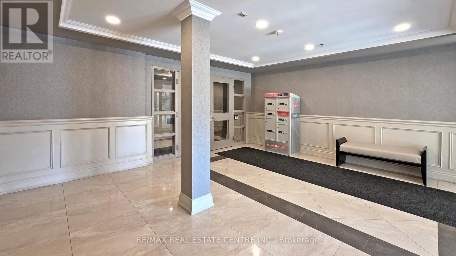 218 - 3351 Cawthra Road, Mississauga, Ontario  L5A 4N5 - Photo 21 - W12849944