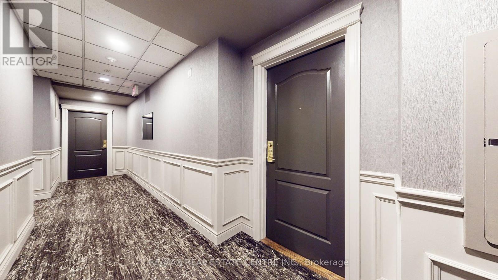 218 - 3351 Cawthra Road, Mississauga, Ontario  L5A 4N5 - Photo 3 - W12849944