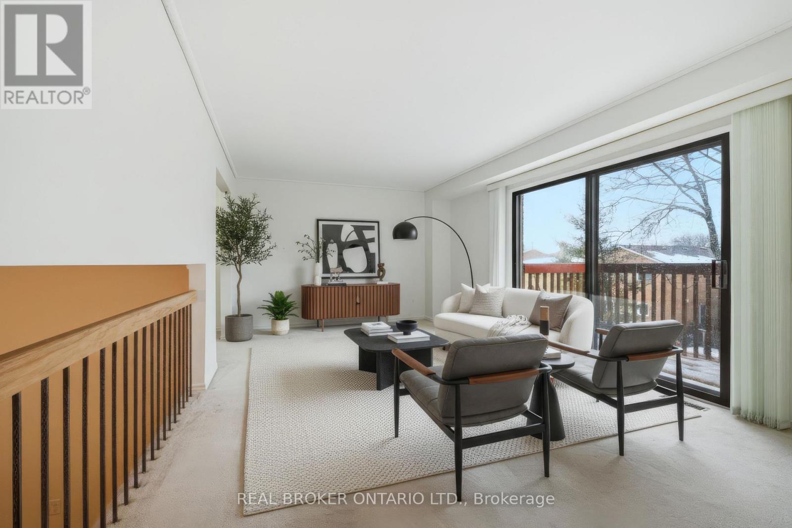 4114 Trapper Crescent, Mississauga, Ontario  L5L 3A9 - Photo 8 - W12849954