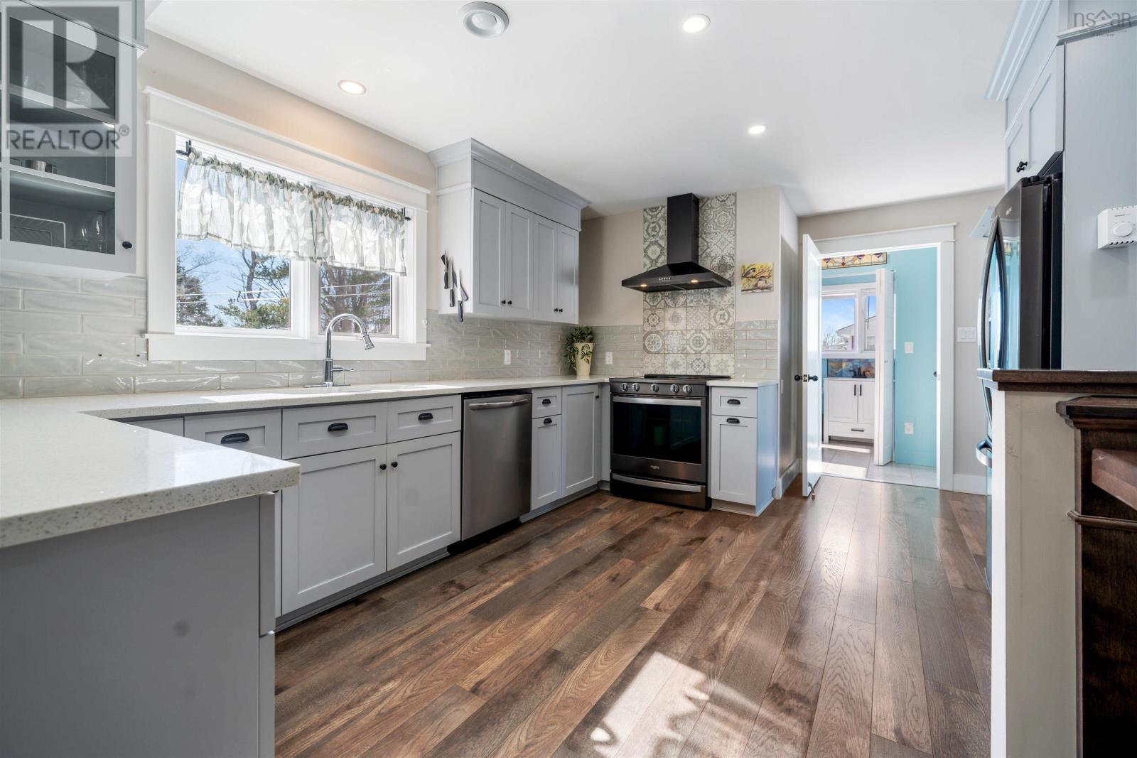 209 Louise Street, Pictou, Nova Scotia  B0K 1H0 - Photo 14 - 202603917