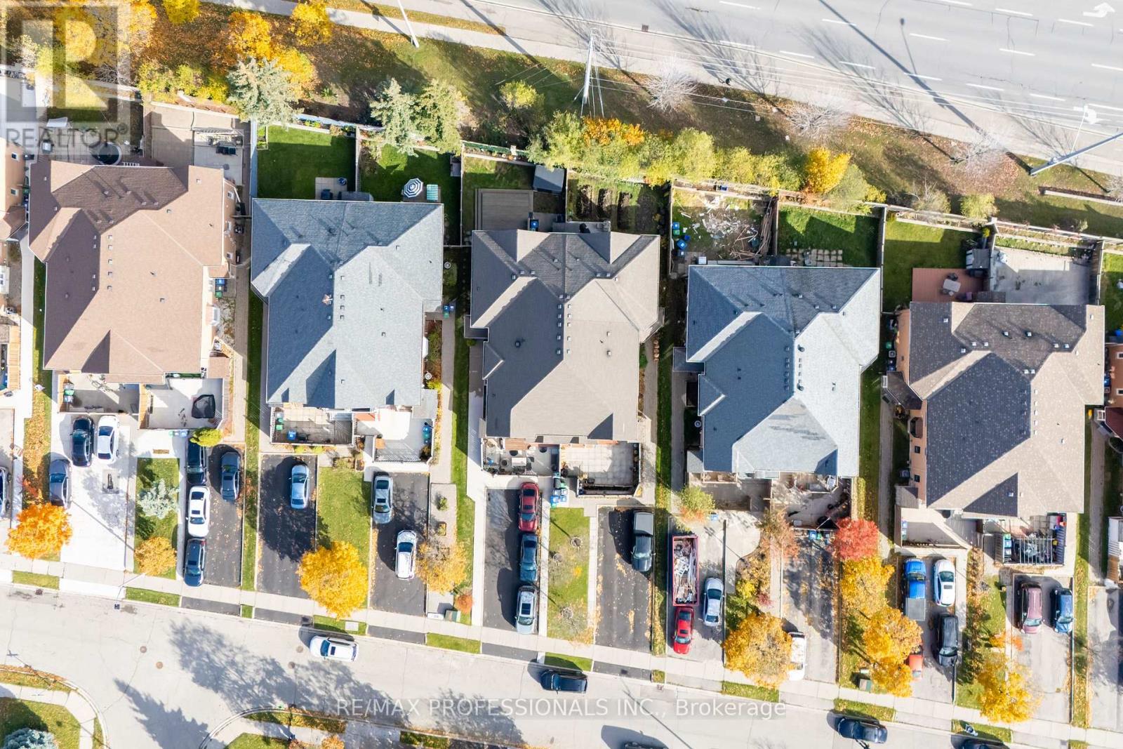 99 Desert Sand Drive, Brampton, Ontario  L6R 1V7 - Photo 43 - W12849968