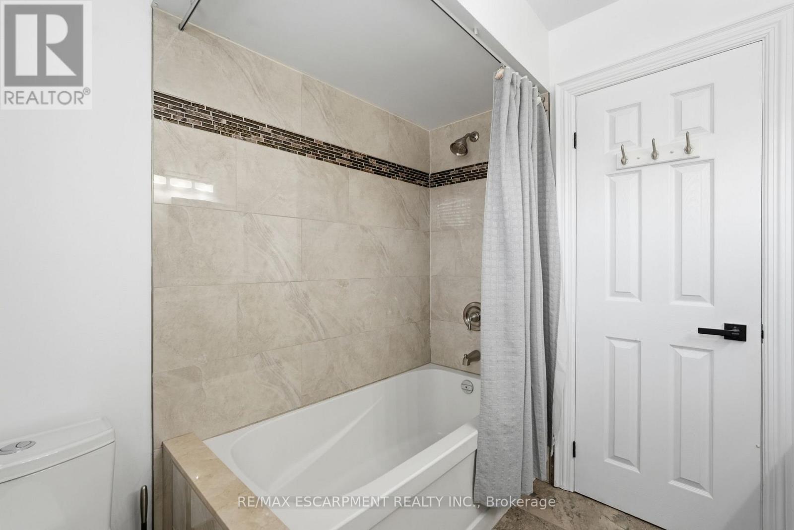 2123 Kawartha Crescent, Mississauga, Ontario  L5H 3P8 - Photo 34 - W12850012