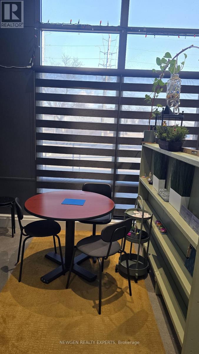 106 - 247 Queen Street E, Brampton, Ontario  L6W 0B8 - Photo 10 - W12850028