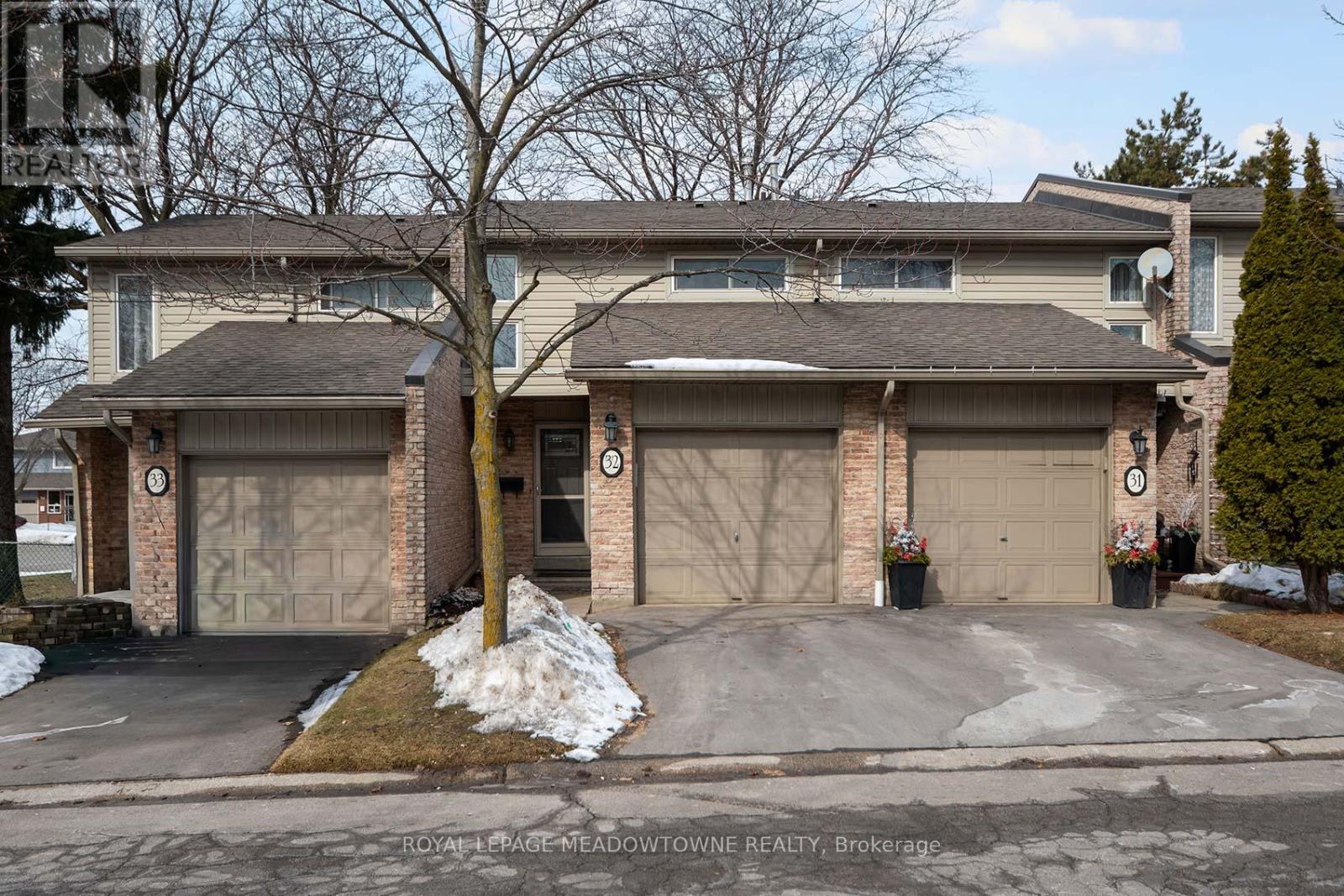 32 - 2075 ASTA DRIVE S, Mississauga, Ontario