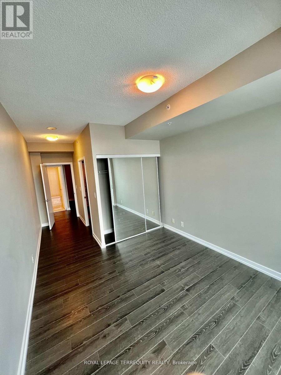 2011 - 3985 Grand Park Drive, Mississauga, Ontario  L5B 0H8 - Photo 15 - W12850076