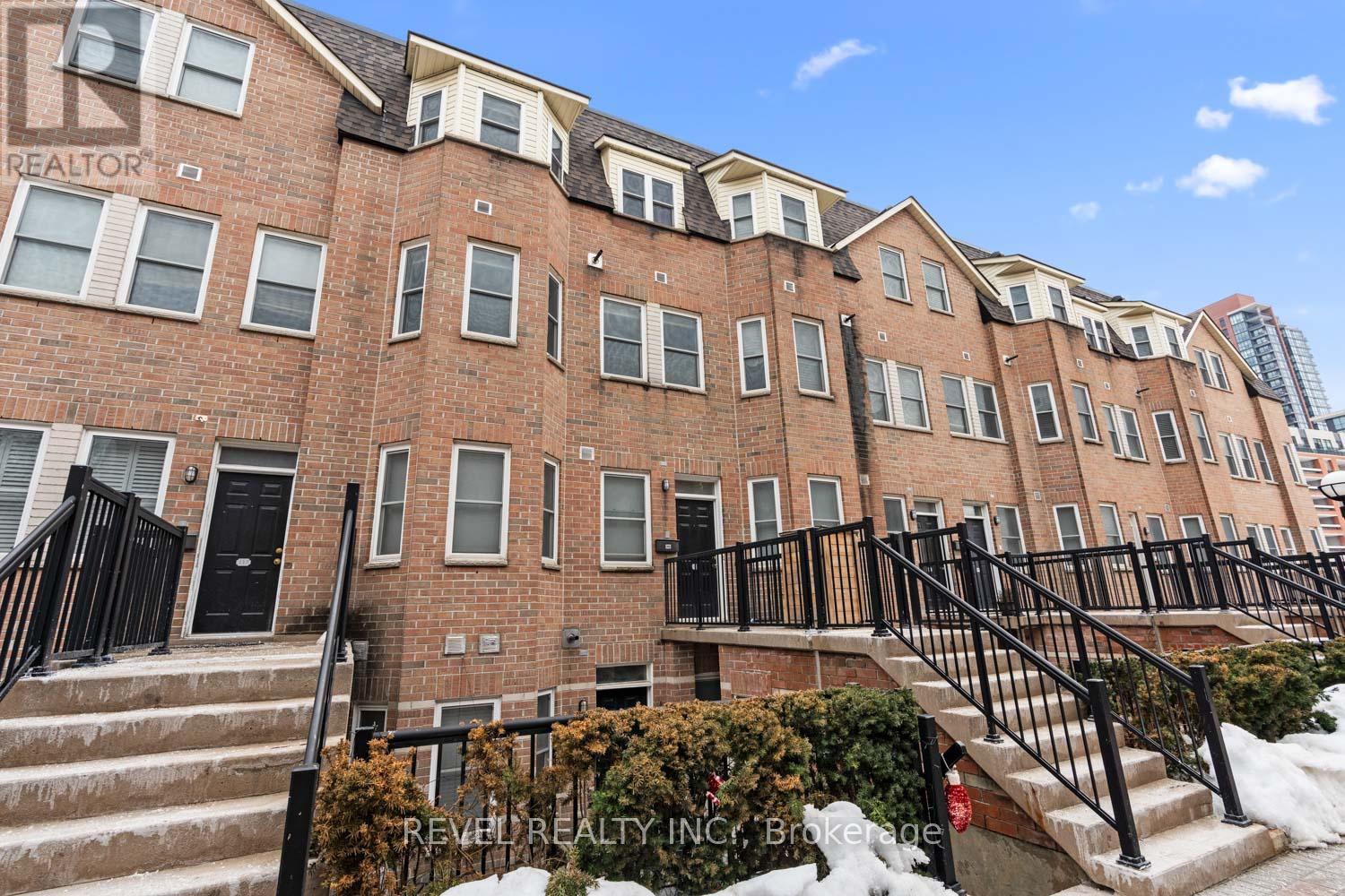 115 - 760 LAWRENCE AVENUE W, Toronto, Ontario