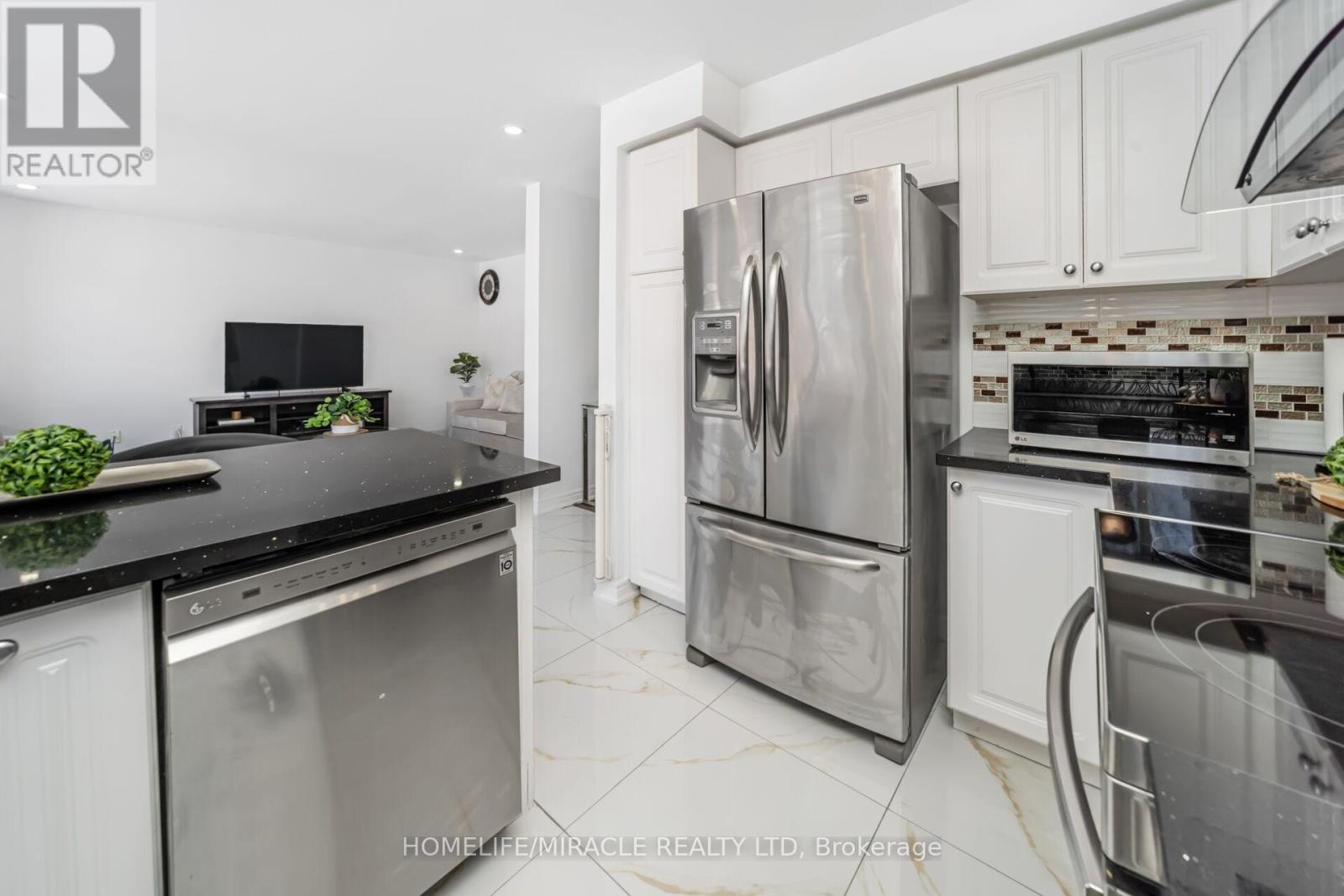 49 Cross Country Boulevard, Caledon, Ontario  L7E 2N6 - Photo 17 - W12850136