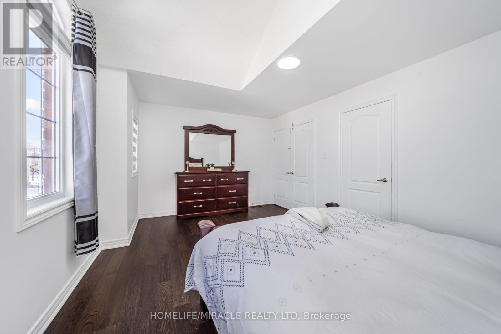 49 Cross Country Boulevard, Caledon, Ontario  L7E 2N6 - Photo 24 - W12850136