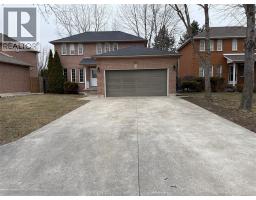 216 GERALDINE CRESCENT, Windsor, Ontario