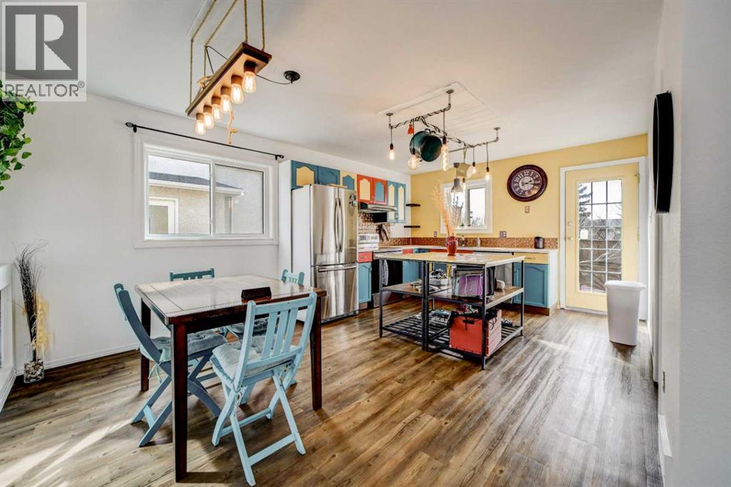 213 Mt Blakiston Road W, Lethbridge, Alberta  T1K 6M3 - Photo 12 - A2286446