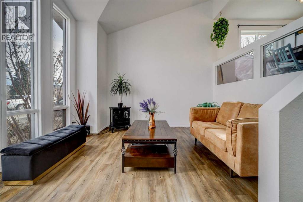 213 Mt Blakiston Road W, Lethbridge, Alberta  T1K 6M3 - Photo 4 - A2286446