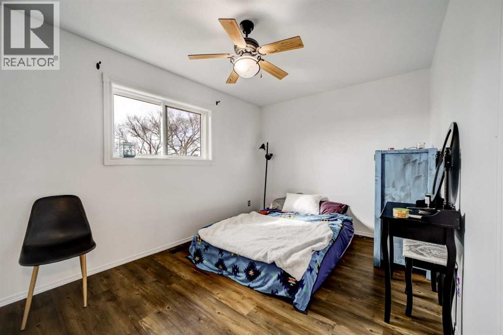 213 Mt Blakiston Road W, Lethbridge, Alberta  T1K 6M3 - Photo 22 - A2286446