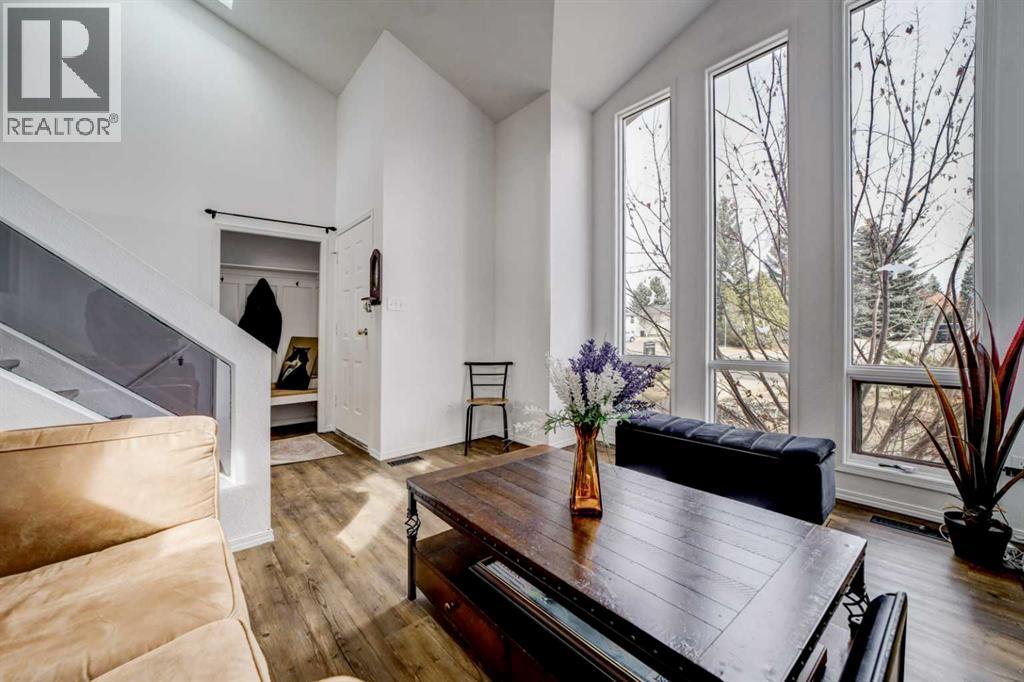 213 Mt Blakiston Road W, Lethbridge, Alberta  T1K 6M3 - Photo 8 - A2286446