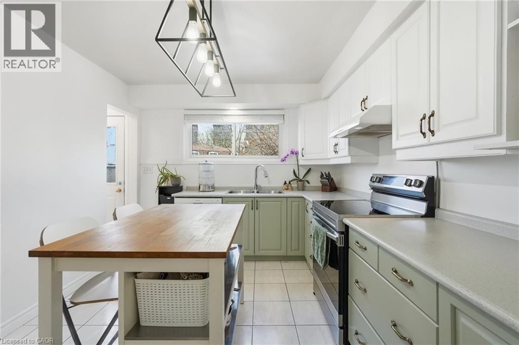 130 Riverdale Drive, Hamilton, Ontario  L8E 1K4 - Photo 11 - 40806708