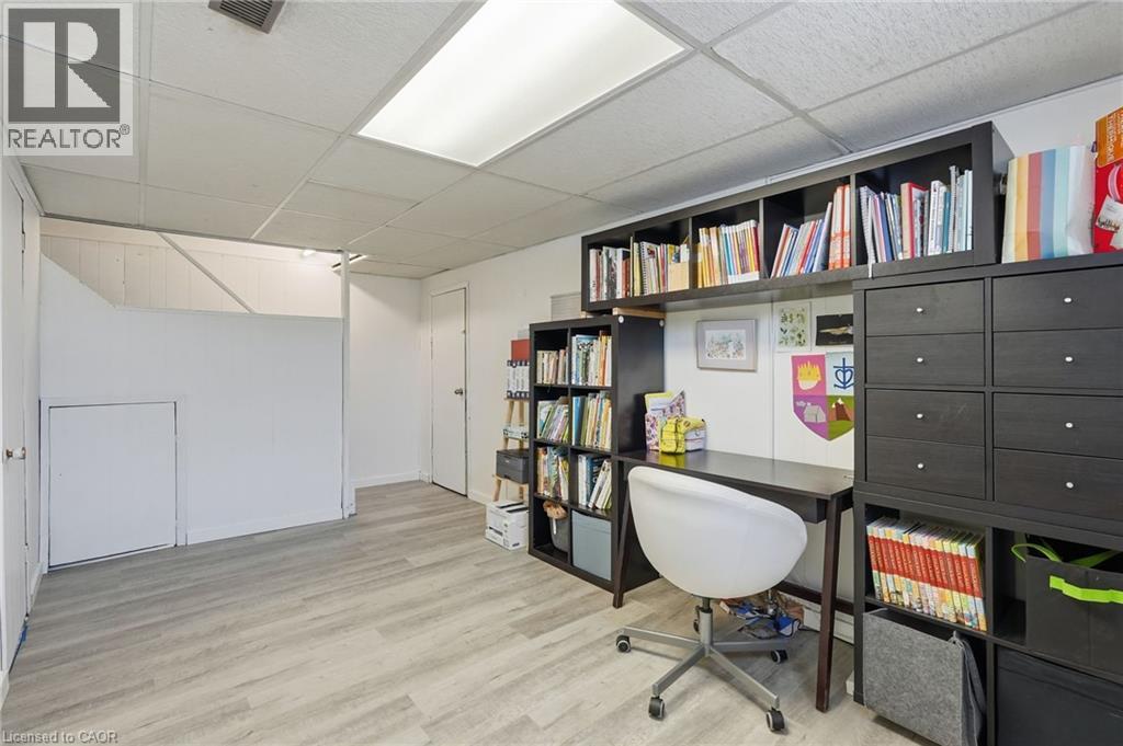 130 Riverdale Drive, Hamilton, Ontario  L8E 1K4 - Photo 30 - 40806708