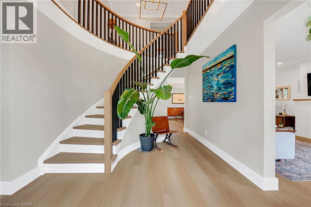 217 Jones Road, Stoney Creek, Ontario  L8E 5J4 - Photo 2 - 40809298