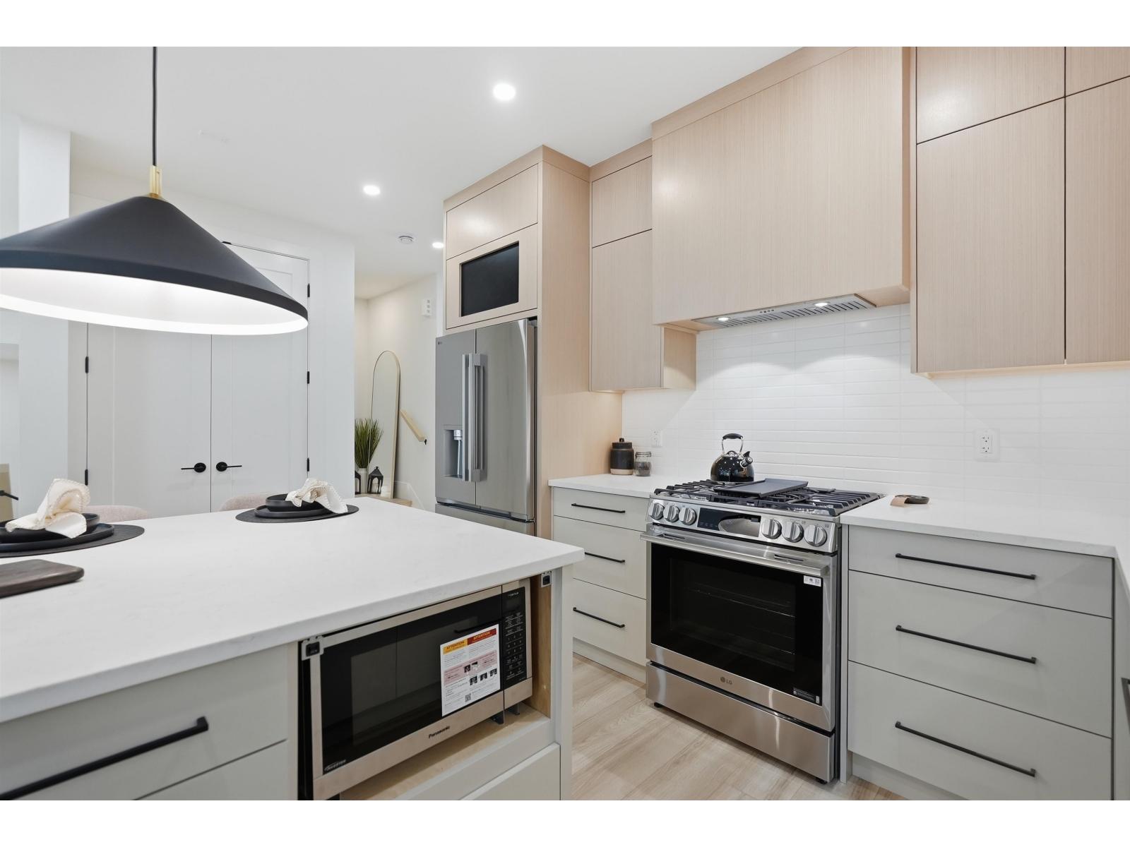 9312 Ebor Road, Delta, British Columbia  V4C 3K7 - Photo 12 - R3095591