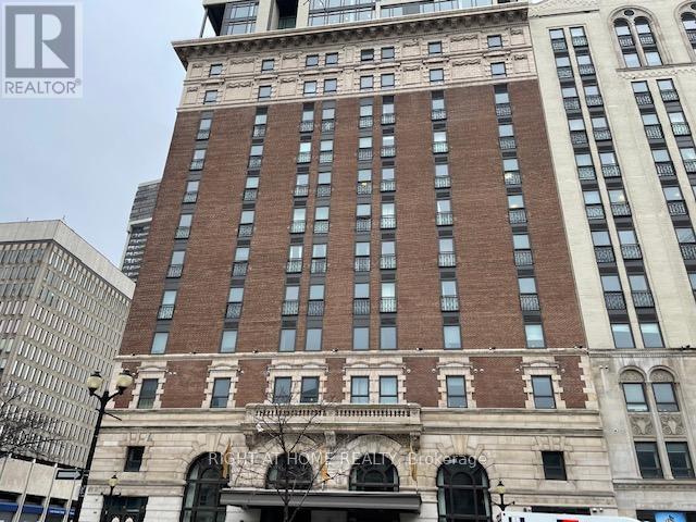 1015 - 118 King Street E, Hamilton, Ontario  L8N 0A9 - Photo 2 - X12849896