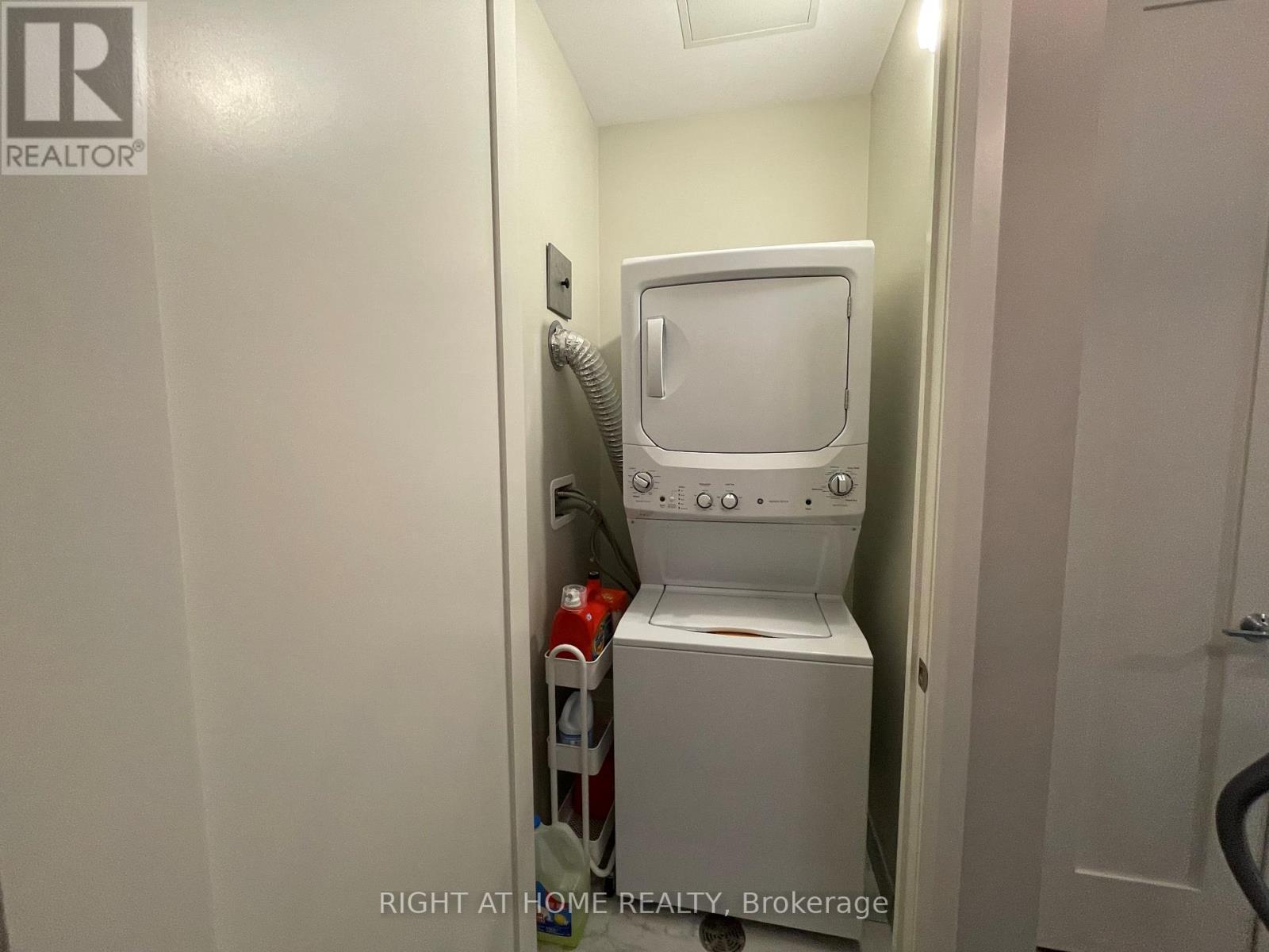 1015 - 118 King Street E, Hamilton, Ontario  L8N 0A9 - Photo 24 - X12849896