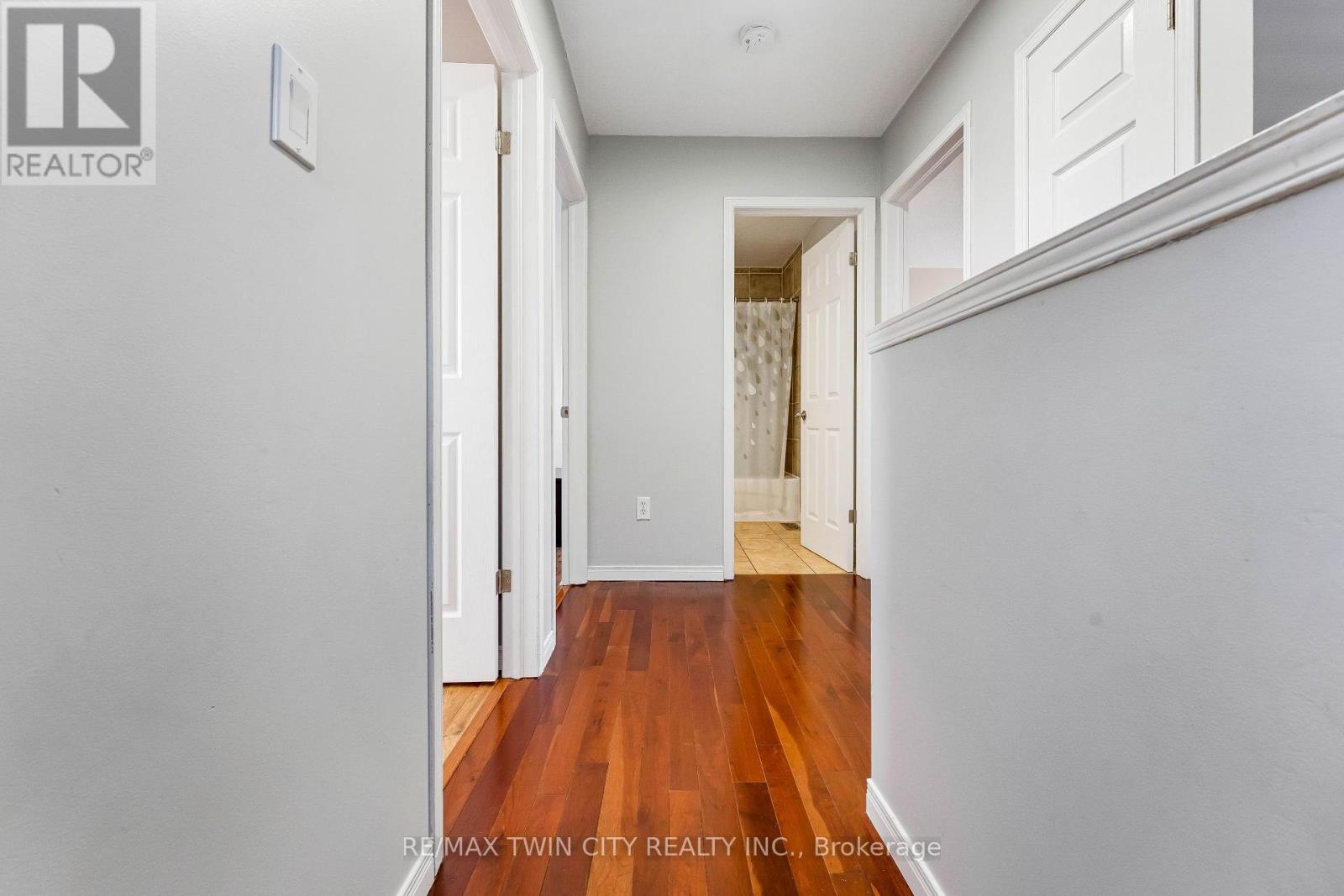 160 Prosperity Drive, Kitchener, Ontario  N2E 4E5 - Photo 14 - X12849932