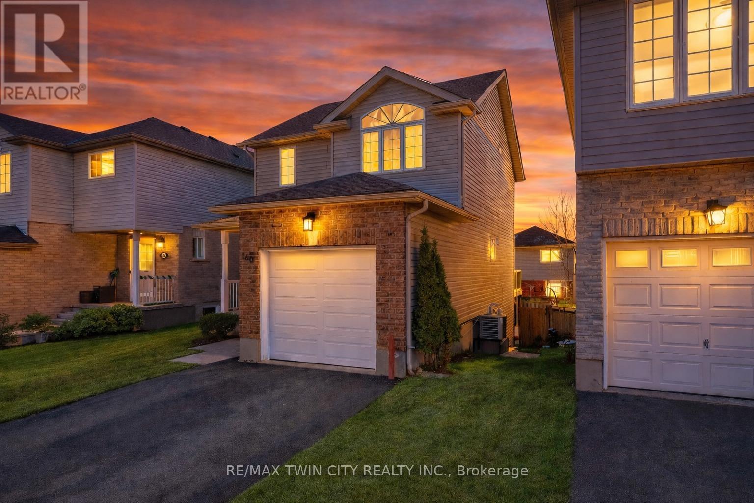 160 Prosperity Drive, Kitchener, Ontario  N2E 4E5 - Photo 45 - X12849932