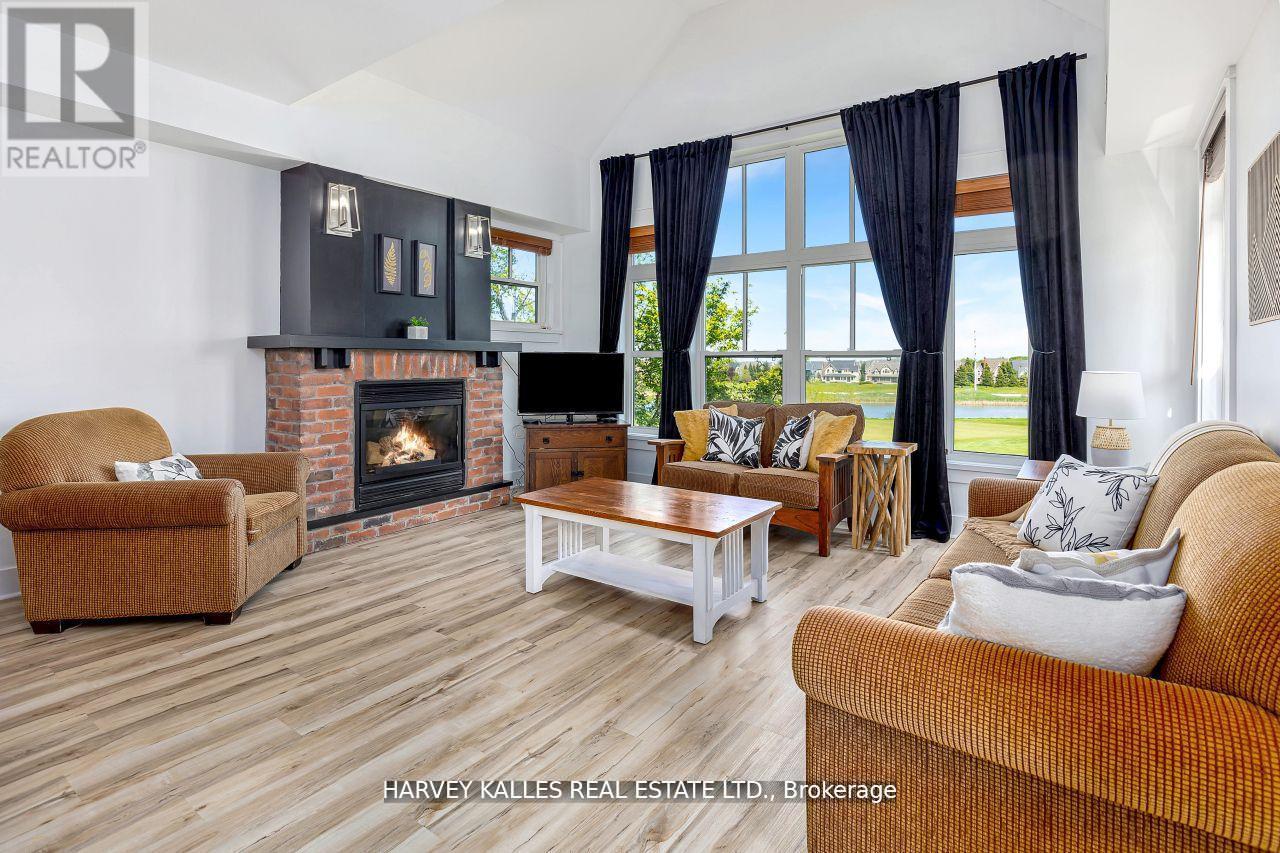 211 - 115 Fairway Court, Blue Mountains, Ontario  L9Y 0P8 - Photo 4 - X12849994